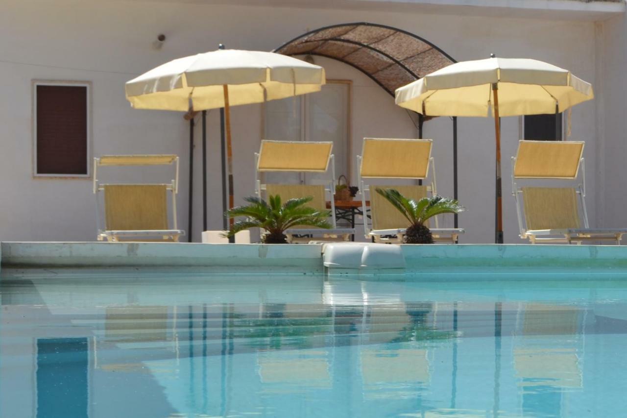 Villa Graziella Ostuni Bagian luar foto